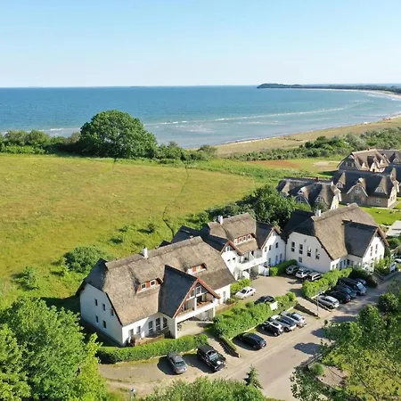 F-1010 Strandhaus Moenchgut Dz 36 Strandnah, Inkl Fruehstueck * Lobbe