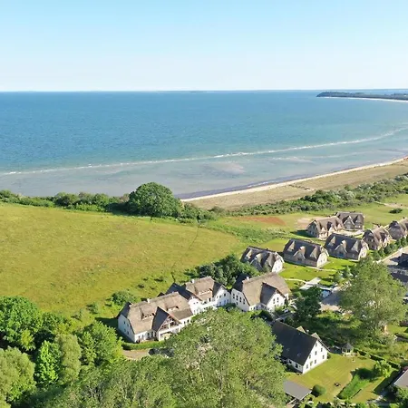 F-1010 Strandhaus Moenchgut Dz 36 Strandnah, Inkl Fruehstueck